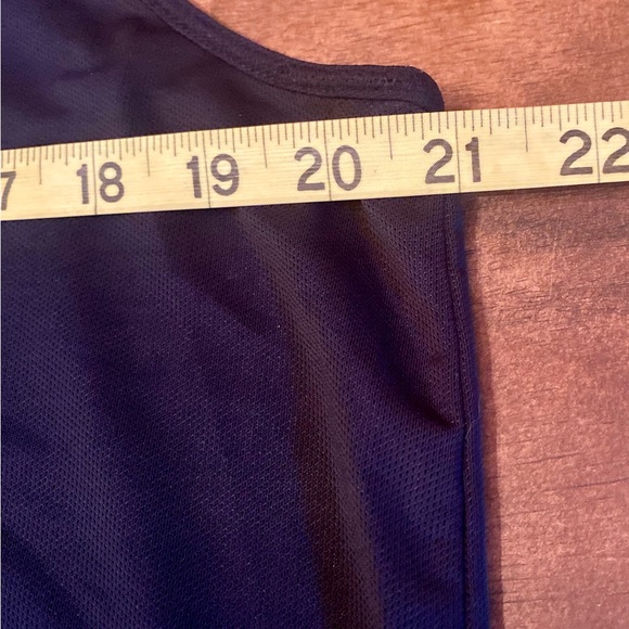 💥Nike Dri-fit workout tank top💥 - Picture 9 of 10